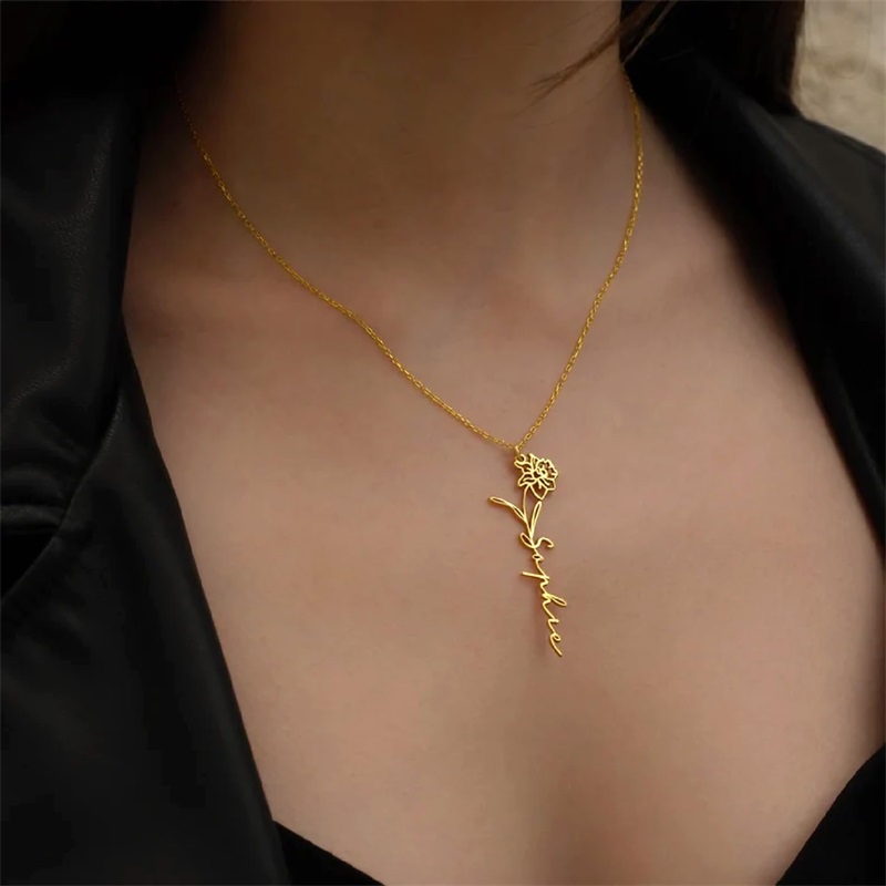Personalized Birth Flower Name - Birth Flower Necklace recension och pris